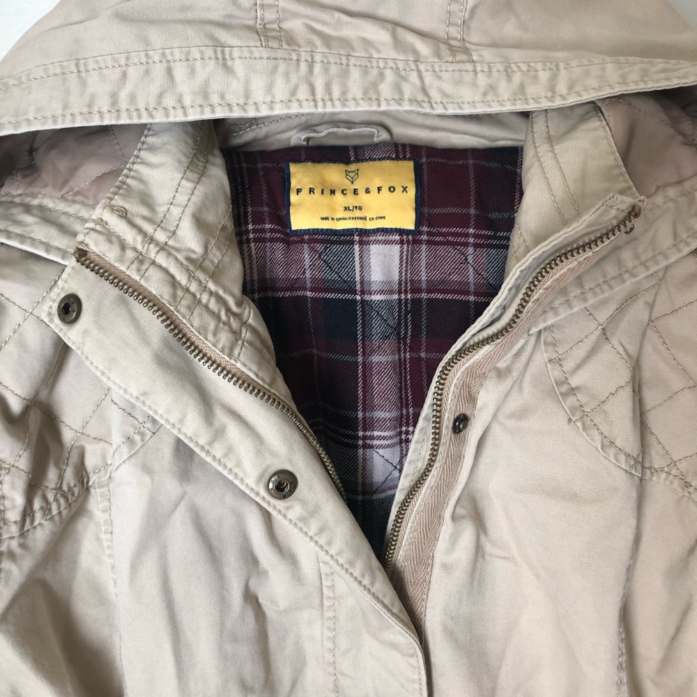 Aeropostale quilted lined Jacket